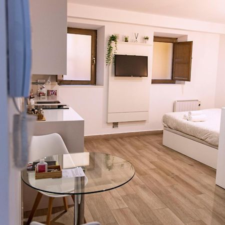 Belia A.T. Apartment Caceres Luaran gambar